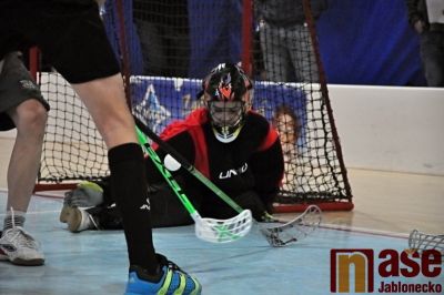 Florbalový turnaj Vikýře vyhráli ledoví muži