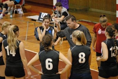 Juniorky pod vysokou sítí sehrály dobře odvetu