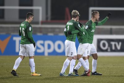 Jeden Rada smutný, druhý spokojený