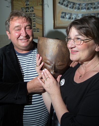 Nabídnutá pomocná ruka Otmara Brancuzského studiu Hamlet