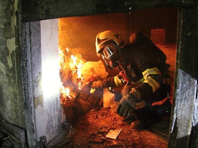 Ve starém domě v Plavech hasiči zkoušeli Cobru