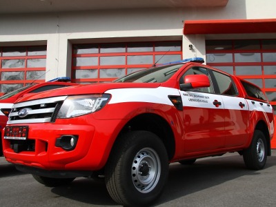 Hasičům v Tanvaldě a Raspenavě začnou sloužit nové automobily