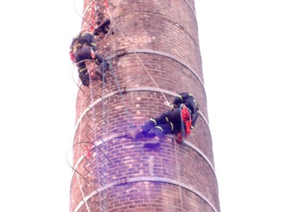 Hasiči z Liberce a Jablonce zasahovali na komíně v Bulovce