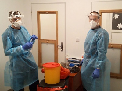 Mobilní odběrové týmy HZS Libereckého kraje dále vypomáhají