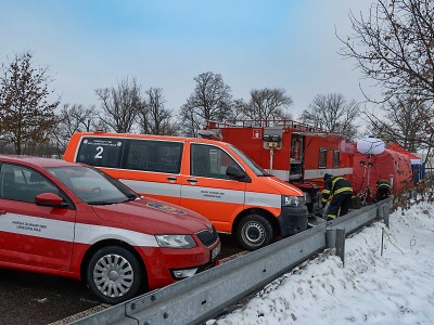 Autor foto:HZS Libereckého kraje Hasiči provedli v Hrádku řidičům za středu 220 antigenních testů