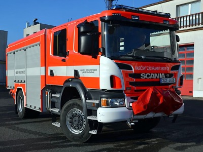 V garážích libereckých hasičů parkuje nová Scania
