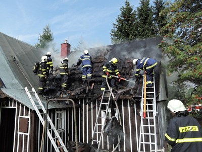 V Příchovicích hořela chalupa, škoda je 300 tisíc