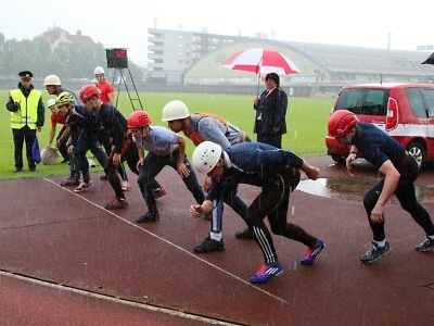 V požárním útoku třetí hasiči z územního odboru Jablonec