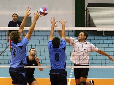 Liberečtí hasiči bronzoví na republikovém přeboru ve volejbale 