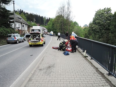 Auto srazilo ve Smržovce dvě chodkyně