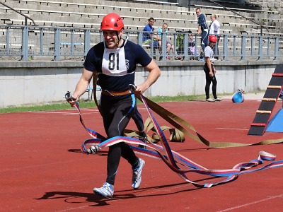 Krajští hasiči se utkali v požárním útoku