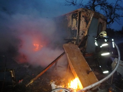 V maringotce u Jenišovic explodovala propanbutanová láhev