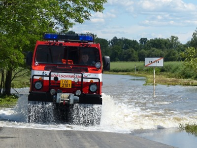Hasiči z Libereckého kraje pomáhají obcím zasaženým povodní