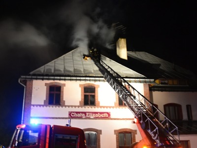 V Harrachově hořel penzion, škoda se odhaduje na dva miliony 