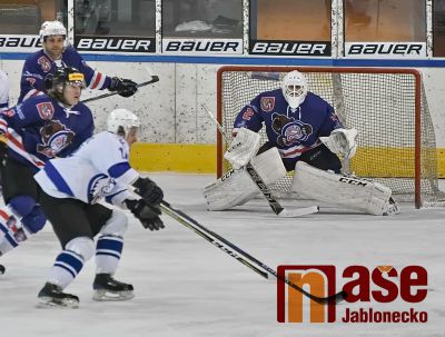 Vlci přišli o druhé místo po nájezdech