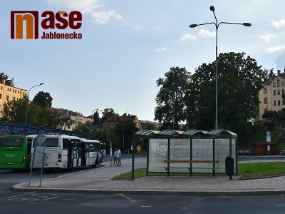 Noční linka autobusu v Jablonci dočasně jezdit nebude