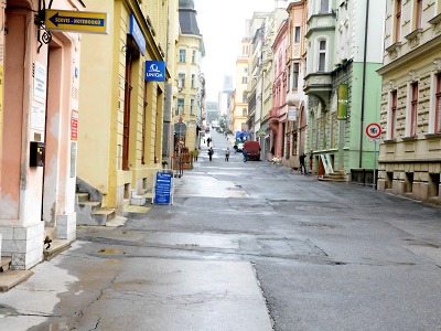 Od pondělí bude uzavřena spodní část Lidické ulice