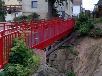 Opravy se v Jablonci letos týkají hlavně chodníků, mostů a lávek