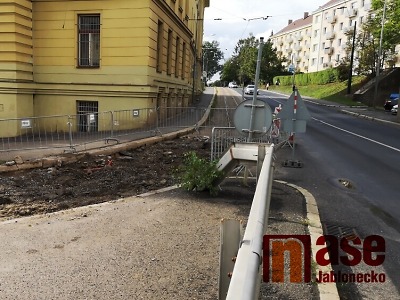 Poštovní ulice v Jablonci dostane prozatímní povrch na zimu