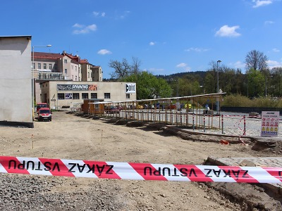Nové parkování a komunikace zvýší atraktivitu tržnice v Jablonci