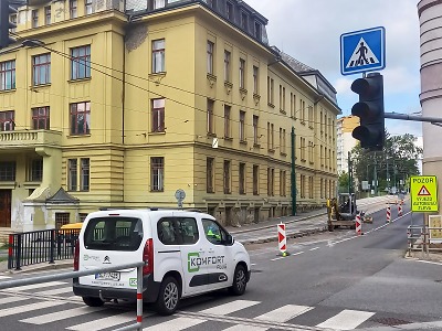 Opravy komunikací v Jablonci pokračují