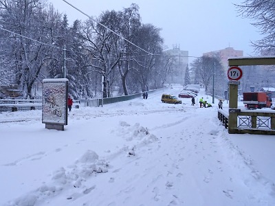 V Jablonci napadlo do středy 13. ledna půl metru sněhu