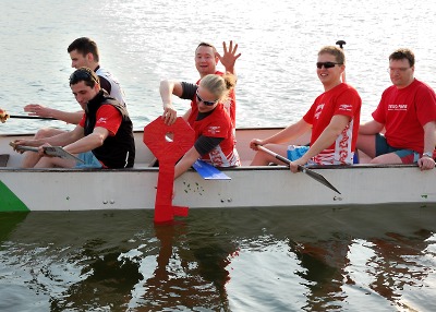 Posádka dračí lodě symbolicky odemkla jabloneckou přehradu
