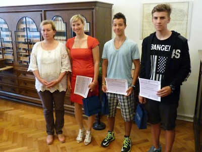 Žáci obchodní akademie v Jablonci zachránili životy dvěma dětem