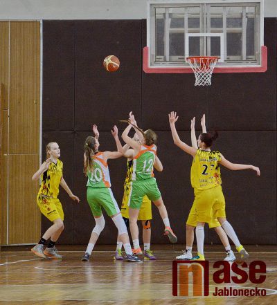 Juniorkám se pod koši soupeřek nedařilo