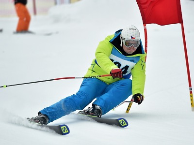 Závod Tvoje lyže mají známou tvář na Ještědu ovládl Borek Zakouřil