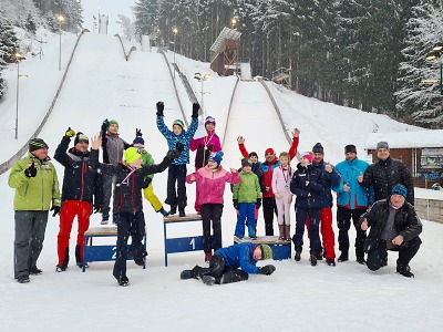 V Desné pořádali závody žactva ve skoku a severské kombinaci