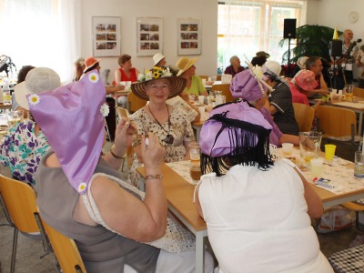 Kloboukové slavnosti přálo počasí