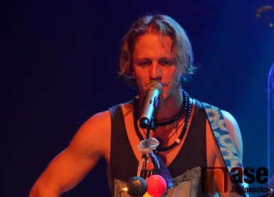 Obrazem: Koncert Tomáše Kluse v jabloneckém Eurocentru