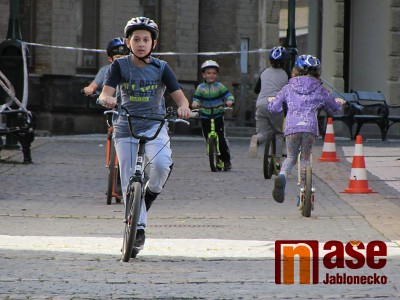 Obrazem: Z Čech na koloběžce až k Baltu