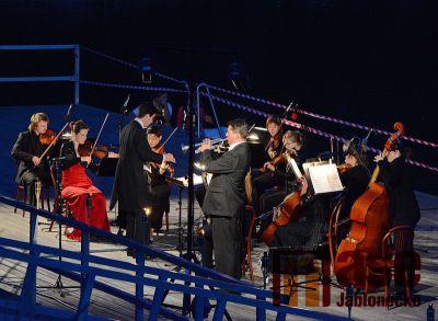 Obrazem: Koncert na mole jablonecké přehrady