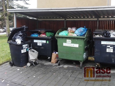 V sídlištních kontejnerech je přes 60 % nevytříděného odpadu