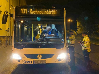 Autor foto:Archiv Policie ČR Policisté kontrolovali alkohol u řidičů autobusů a tramvají