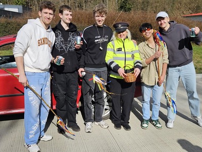 Velikonoční pomlázka probíhala i za volantem