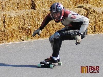 Kozákov hostil o víkendu světovou sérii skateboardových sjezdařů