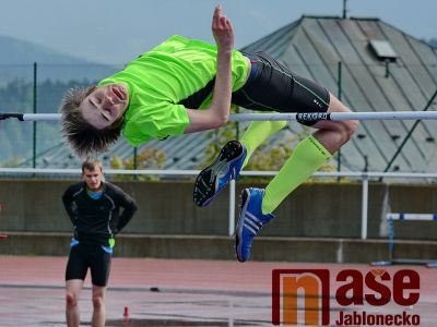 Zisk třinácti titulů z krajského přeboru dospělých pro atlety TJ LIAZ