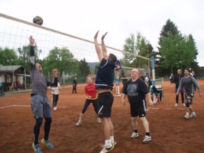 Policisté a strážníci se utkali v přeboru Libereckého kraje ve volejbale