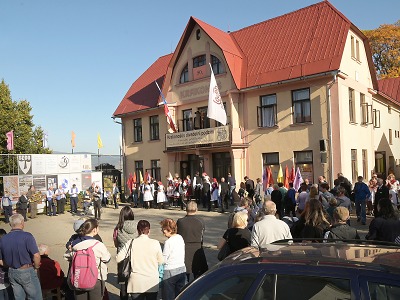 Krakonošův divadelní podzim nouzový stav nezastaví