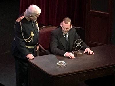 Králova řeč zněla jabloneckým divadlem