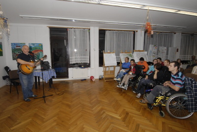 V galerii Sněženky zpíval Jan Kryl