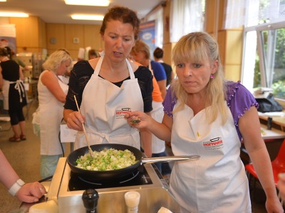Kuchaři ze školních jídelen se učili vařit lákavěji neoblíbená jídla
