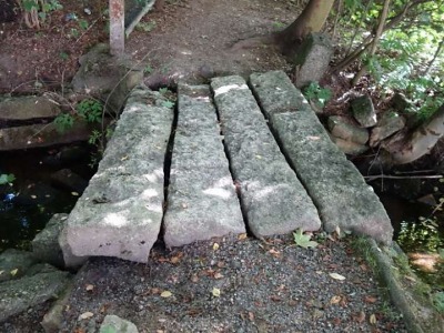 Kamenná lávka u Novoveské je uzavřená