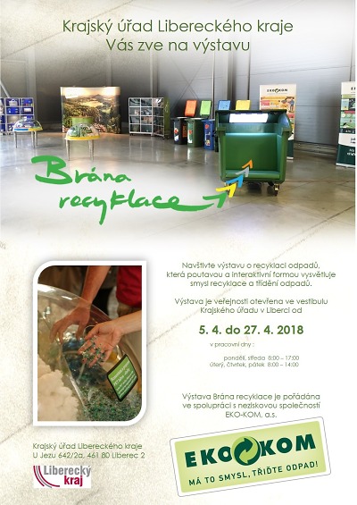 Putovní výstava Brána recyklace míří na krajský úřad