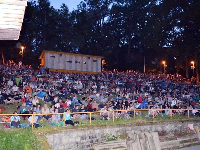 Na slavnostní otevření letního kina v Jablonci dorazilo 2000 diváků