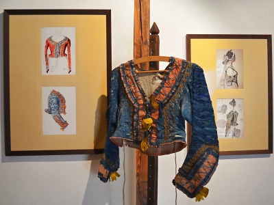 Kabátky, šněrovačky a čepečky do 10. září v Památníku Scheybalových