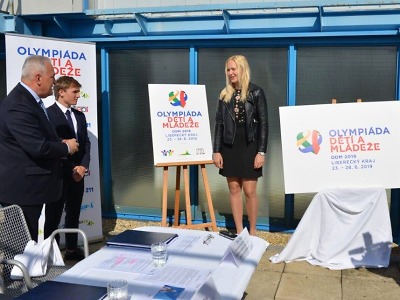 Autor foto:Archiv KÚ Libereckého kraje. Vizualizace kultivace okolí sídla krajského úřadu Letní olympiáda dětí a mládeže v Libereckém kraji odhalila své logo